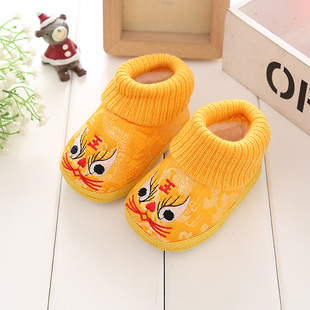 1岁保暖防滑新年袜冬季 套脚加绒婴儿袜鞋 新生儿虎头鞋