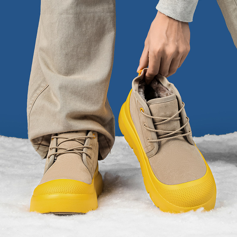冬季加绒加厚保暖雪地靴男女户外休闲防寒东北大棉鞋情侣款马丁靴