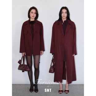 慵懒短款 复古焦酒红风衣干练长款 老电影里 SNT