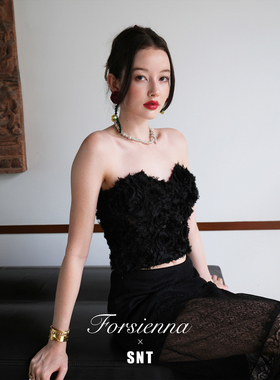 3.26中午12点上新 SNT【黑天鹅】自带胸垫立体玫瑰网纱花卉抹胸