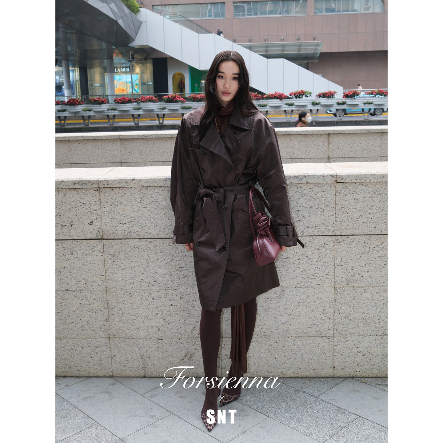 1.22午12点上新【强势优雅】锋利迷人金属光泽 鱼骨垫肩风衣外套,女装/女士精品,风衣,淘宝优惠券,粉丝福利购,淘宝优惠卷