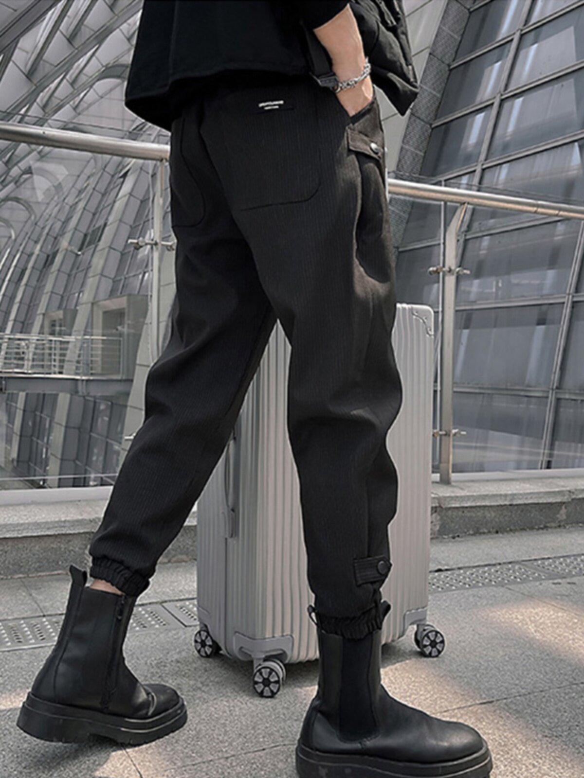 오보이 봄 가을 벨벳 스트라이프 남성용 캐주얼 팬츠 인터넷 연예인 멋쟁이 트렌디 브랜드 레깅스 팬츠 슬림하고 다재다능한 남성용 팬츠