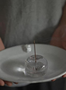 「pata studio」 玻璃 球形 香插 香座 镇纸