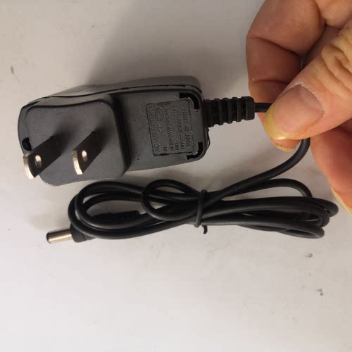小蜜蜂扩音器充电器350ma10V9V通用5.5*2.5头