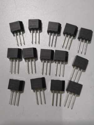 双向可控硅Z0409MF  4A600V0.2W
