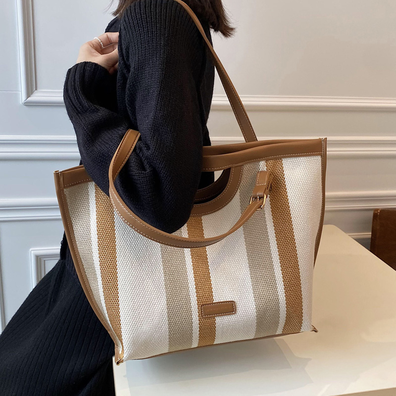 单肩包包女2024新款时尚百搭大容量托特包通勤大包条纹休闲腋下包