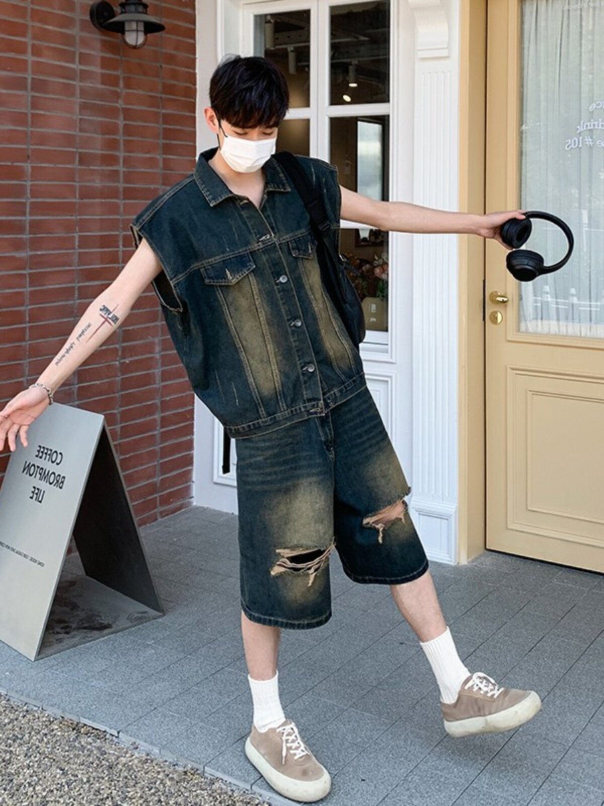 AMERICAN VINTAGE WASHED DISTRESSED DENIM VEST RIPPED SHORTS SUIT FOR MEN AND WOMEN SUMMER LOOSE SLEEVELESS SHOULDER JACKET