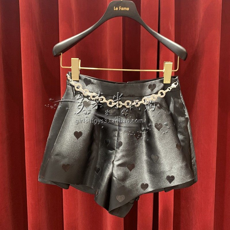 Le fame拉飞姆国内代购2021春 爱心高腰提花短裤女LF21C21S01B106在类目 女装/女士精品, 半身裙中 - 来自Buy2taobao.com提供专业的淘宝代购服务