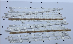 适用长虹LED39C2060屏背光灯条CH39L32A(08X-287)140510A1.3N