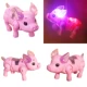 1 светящаяся музыкальная поводка, свинья + 3 № 5 батарейки, случайные цвета