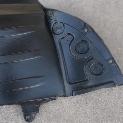 五菱宏光S叶子板内衬汽车配件