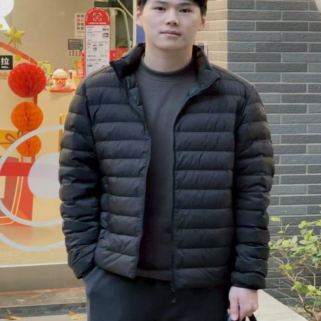 海娃娃禾雪2025新款轻薄90白鹅绒男款排骨羽绒服