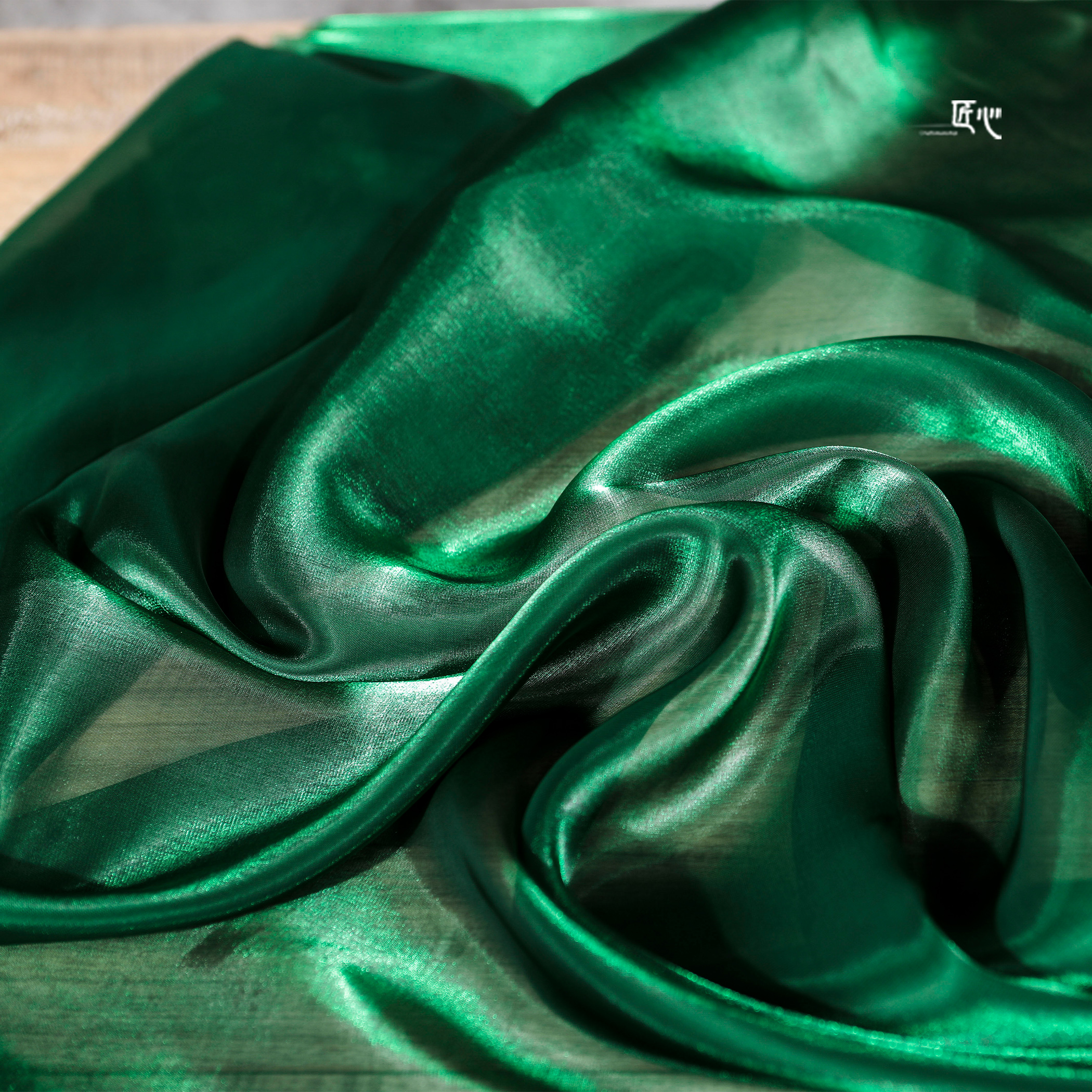 光泽舞台布匠心水晶缎设计师服装