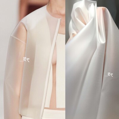 磨砂TPU匠心涤纶设计师雨衣