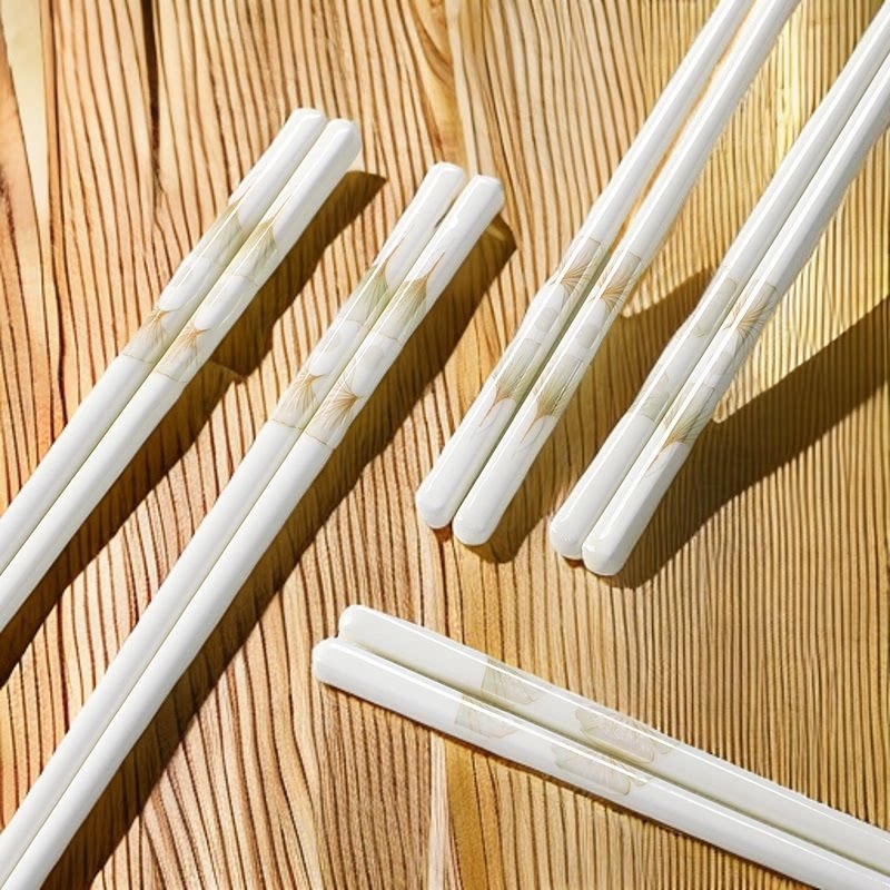 健康陶瓷筷子无铅无镉安全骨瓷筷子简约中式抗菌防霉筷子餐具