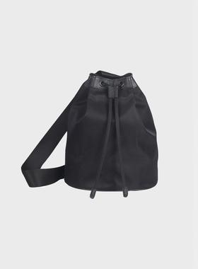 【haag直营】秋冬新款牛皮尼龙双肩包a leather backpack