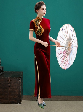 红色2026春秋时尚中国风演出走秀礼服刺绣丝绒旗袍女改良长款大码