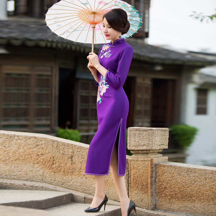 2026春夏长款绣花呢子羊毛呢旗袍 复古优雅妈妈婚宴中长袖旗袍裙
