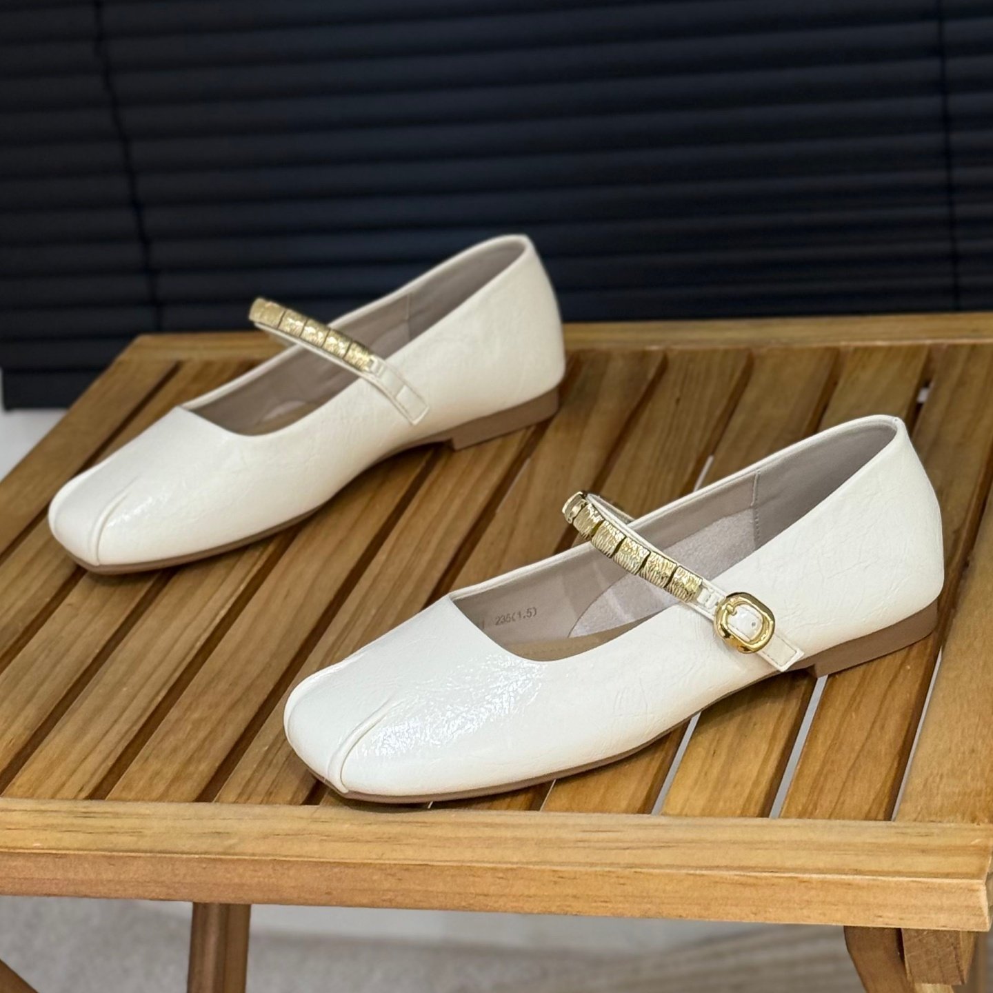 温柔风方头玛丽珍鞋女2026年春季一字扣带平底浅口单鞋气质小皮鞋,女鞋,玛丽珍鞋,淘宝优惠券,粉丝福利购,淘宝优惠卷