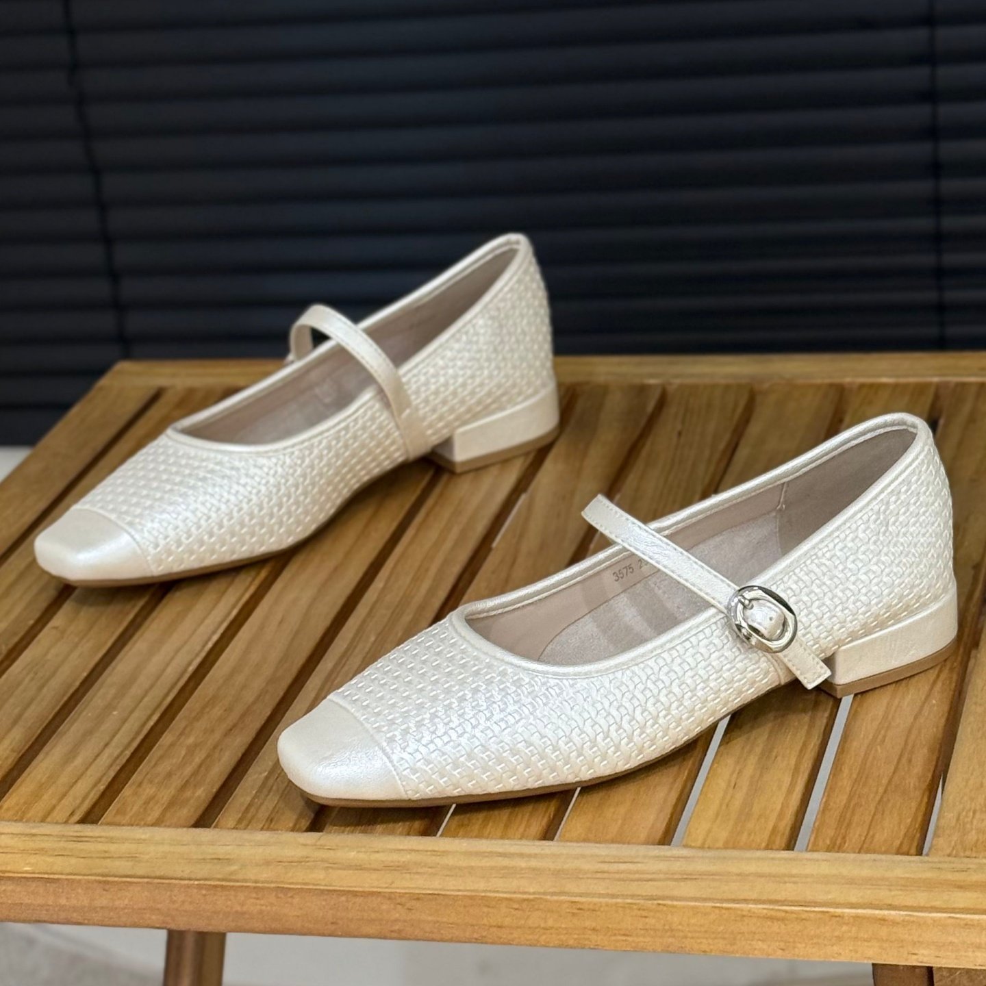 法式方头玛丽珍鞋女2026春季新款一字带平底浅口单鞋温柔风小皮鞋,女鞋,玛丽珍鞋,淘宝优惠券,粉丝福利购,淘宝优惠卷