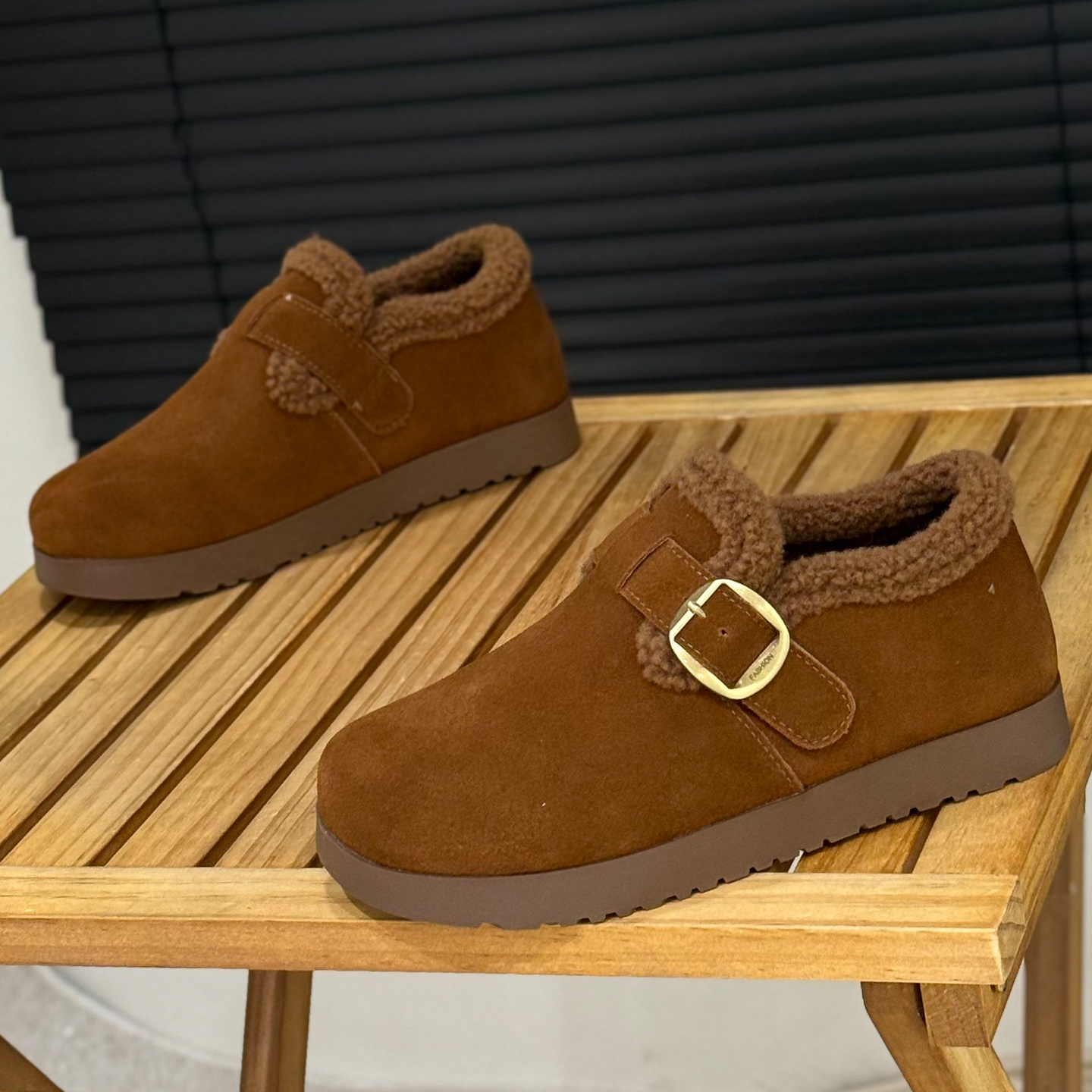 冬季加绒平底勃肯鞋女磨砂皮女鞋