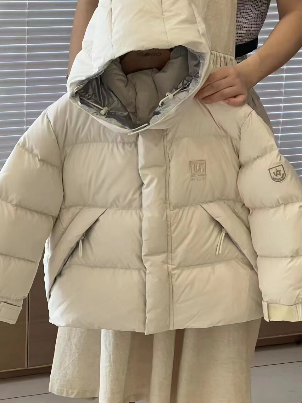 波拉童装儿童羽绒服韩版秋冬款90白鸭绒外套男童女童加厚羽绒服