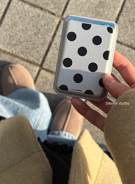 韩国ins小众甜美古早黑色波点磁吸卡包手机壳适用于iPhone17promax苹果16promax/14/13/15手机保护套