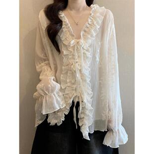 法式蕾丝木耳边V领雪纺衫衬衫女2026新款春夏大码胖mm喇叭袖上衣