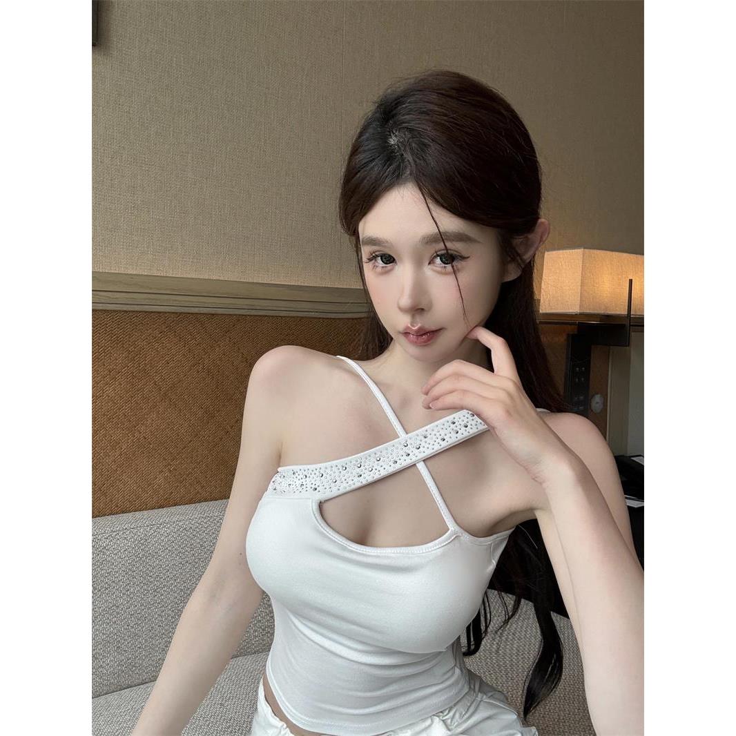 夏季性感辣妹斜肩烫钻吊带