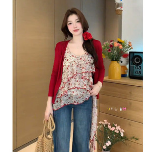独特漂亮巨好看红色开衫碎花吊带两件套女早春季气质韩系一整套装