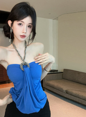 重工挂脖纯欲辣妹风抹胸高级感套头别致压褶修身显瘦性感背心上衣