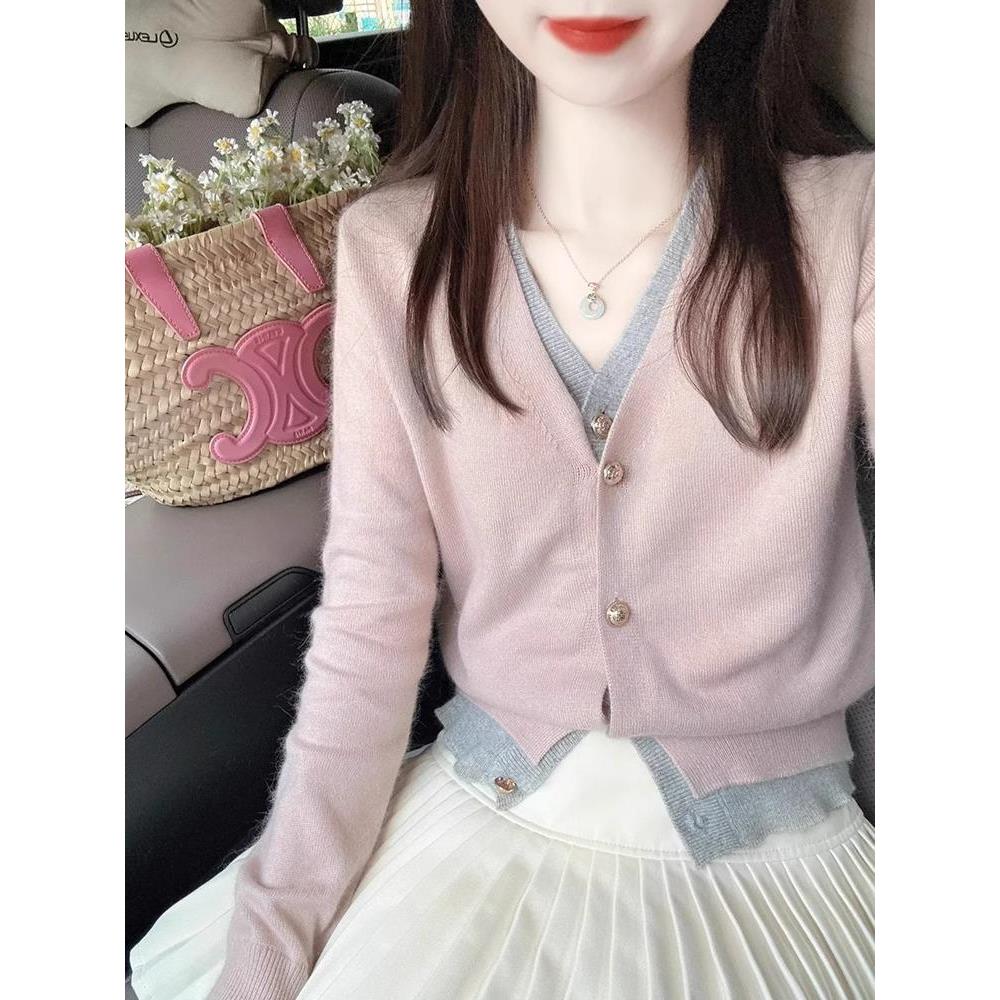 韩系小香风假两件粉色v领针织开衫女春秋设计感短款毛衣外套上衣