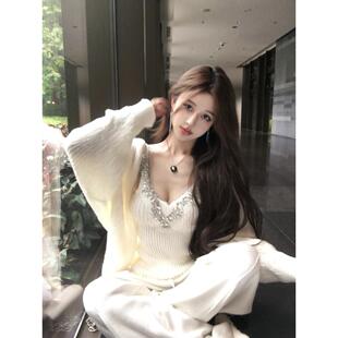 纯欲辣妹v领抹胸上衣女秋冬针织开衫毛衣外套镶钻吊带背心两件套