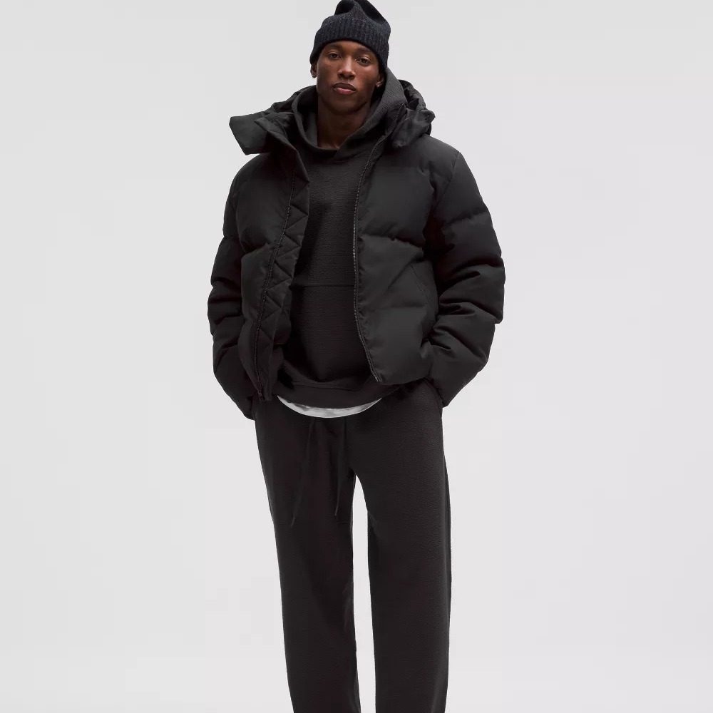 波浪纹隔热保暖防寒连帽羽绒服