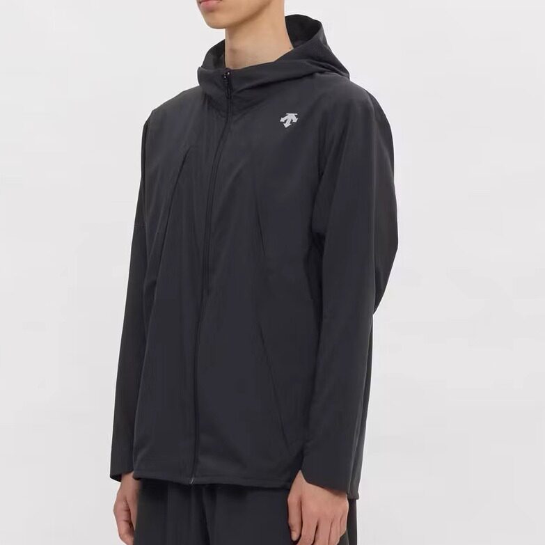 DESCENTE/迪桑特 Aero Stream D-tech Run 防水排汗轻便跑步夹克