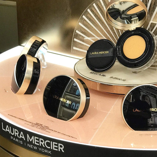 罗拉无暇钻光气垫粉底液