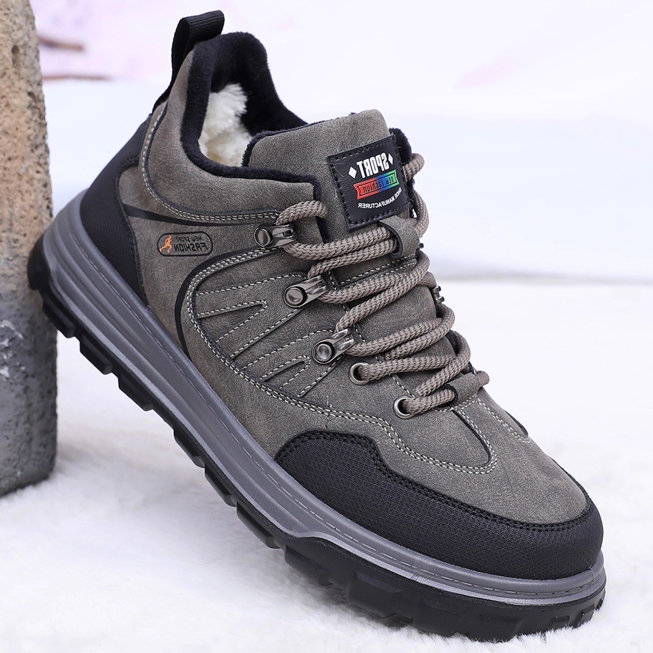 休闲鞋保暖防滑雪地靴