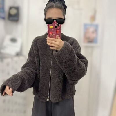 2026海宁新款颗粒羊毛女时尚短款蝙蝠衫保暖皮毛百搭休闲外套