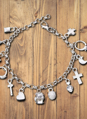 跨境欧美手链气质时尚十三吊件手