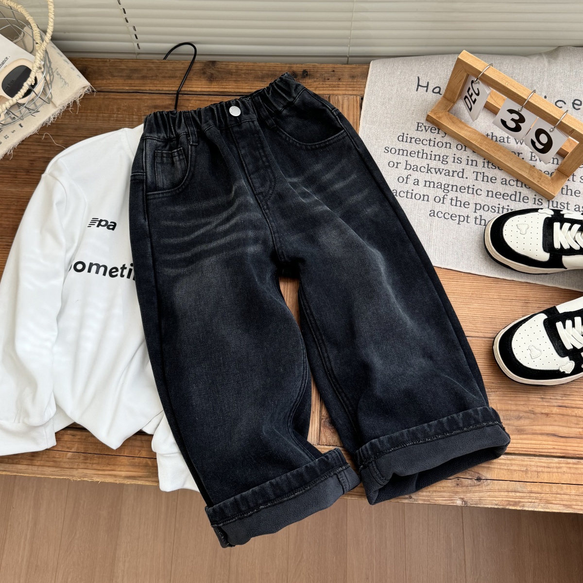 2025冬季新款韩版男童百搭高街加绒牛仔裤儿童复古宽松阔腿裤潮