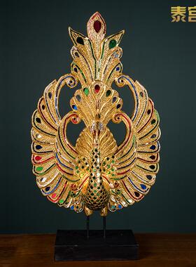东南亚风格实木金箔孔雀开屏摆件