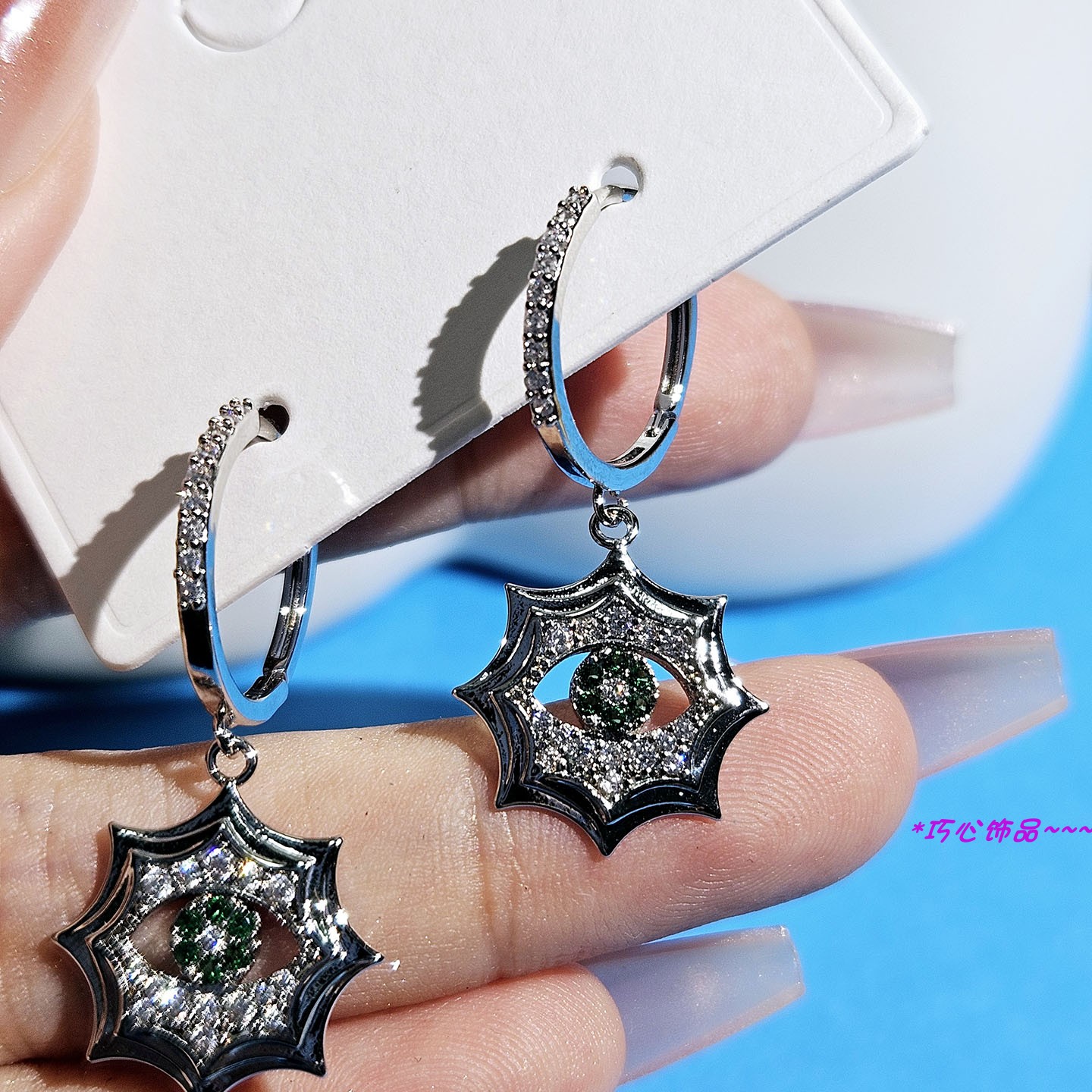 百搭轻奢锆石恶魔之眼耳环