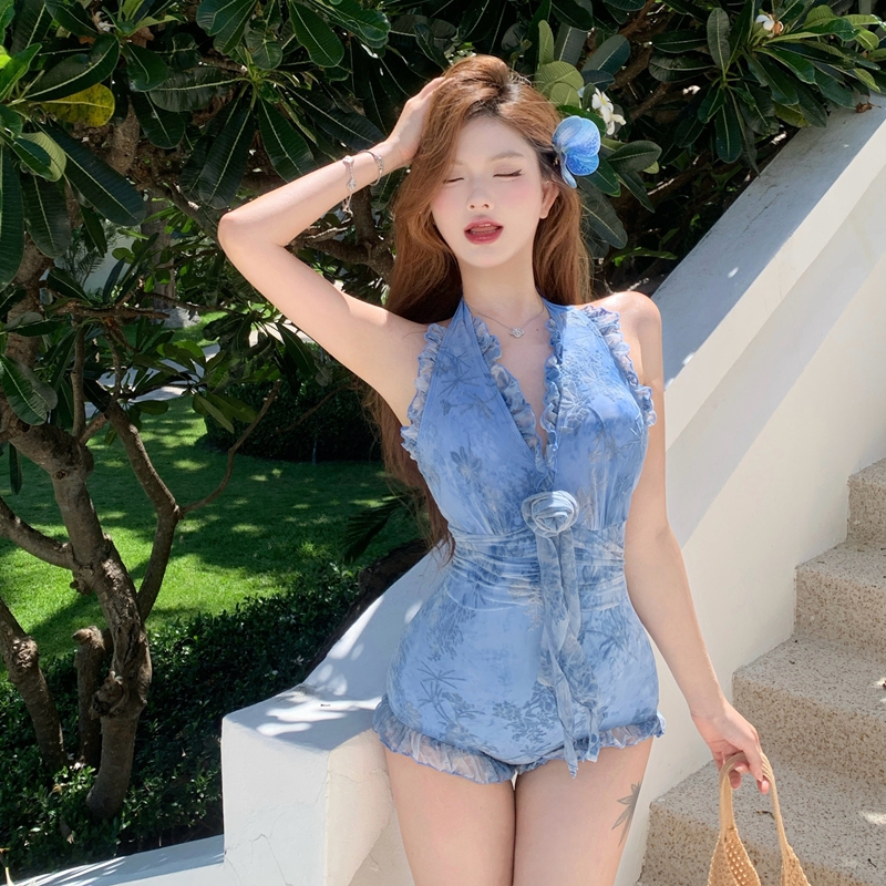 连体三角挂脖泳衣女露背绑带显瘦绝美性感纯欲沙滩度假泳装