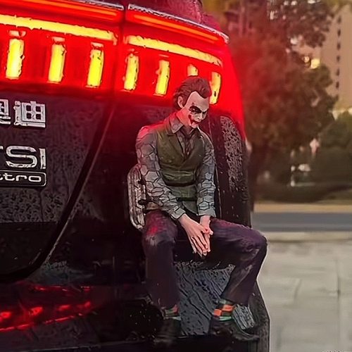 希斯莱杰小丑车载摆件中控台装饰车尾装饰玩偶手办公仔卡扣式模型