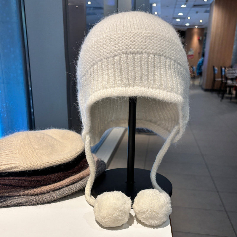 白色兔毛帽子女冬季新款百搭保暖防寒毛球护耳帽针织套头帽雷锋帽