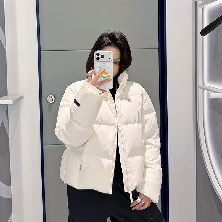 FILA FUSION斐乐潮牌羽绒服女2025新款时尚休闲立领保暖外套