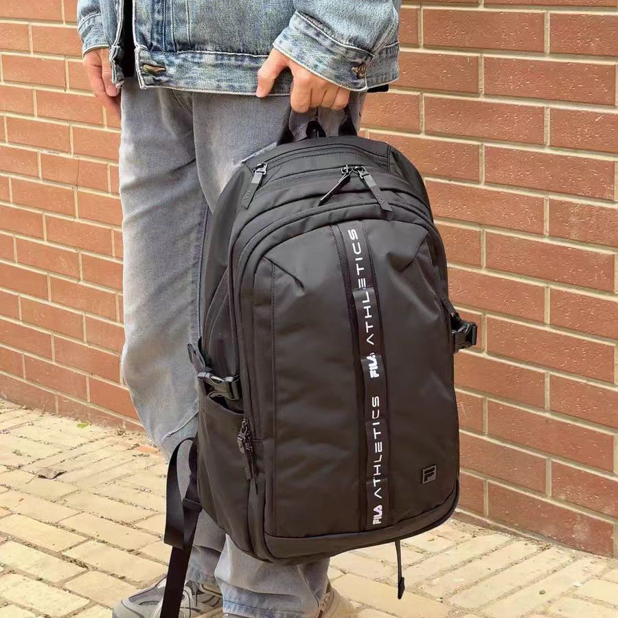 FILA斐乐男背包短途旅行