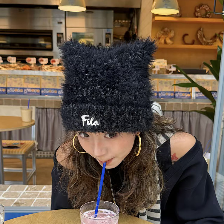 FILA FUSION斐乐帽子女款针织帽冷帽新款保暖毛线帽冬季帽猫耳帽