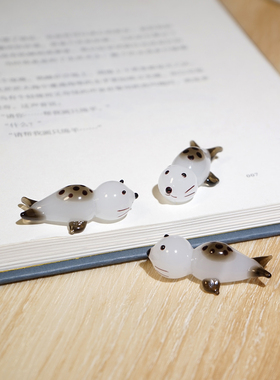 “趴趴小海豹”手工琉璃小摆件