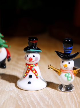 圣诞礼帽雪人手工琉璃玻璃小摆件工位电脑桌面节日氛围感布置装饰